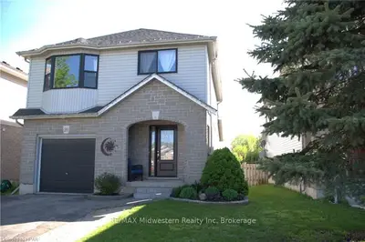 20 GIBBONS Drive, Centre Wellington, ON N1M 3T2