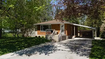 127 RATTENBURY Street, Central Huron, ON N0M 1L0