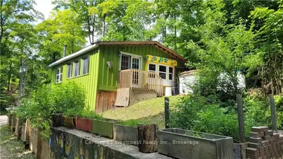 76735 WILDWOOD LINE - 35 TRILLIUM VALLEY Street, Bluewater, ON N0M 1G0