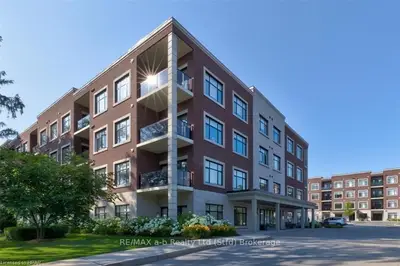 255 JOHN Street N 302, Stratford, ON N5A 0G7