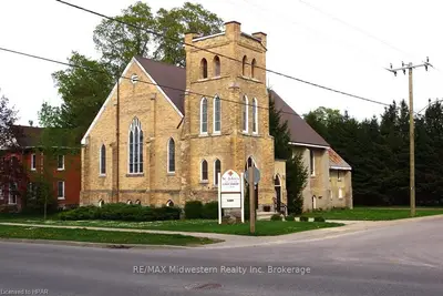 633 TURNBERRY ST Street, Huron East, ON N0G 1H0