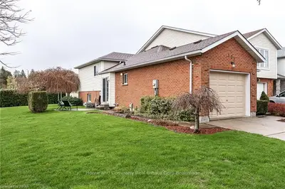 501 NELSON Street, Stratford, ON N5A 2K8