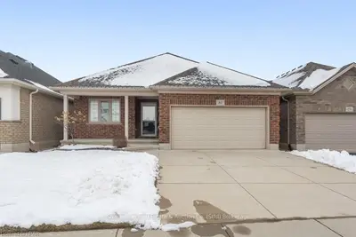 160 WESTON Drive, Tillsonburg, ON N4G 0C5