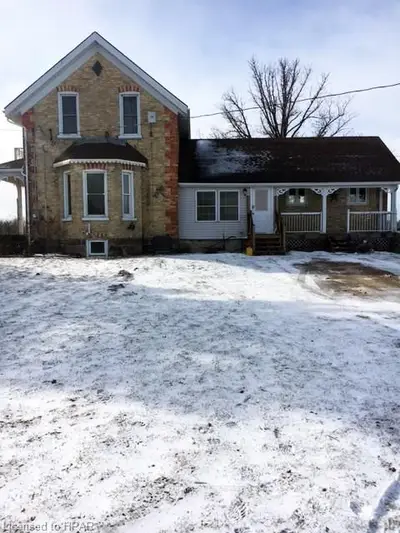 85047 CLEGG Line, Morris Turnberry, ON N0G 1H0