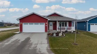 90 LAKE BREEZE Drive, Cramahe, ON N7A 0B9