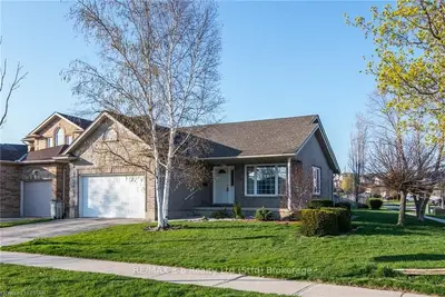 127 MEADOWRIDGE Drive, St. Marys, ON N4X 1B2