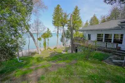 82137 LAKE BANK Road, Cramahe, ON N7A 3Y2