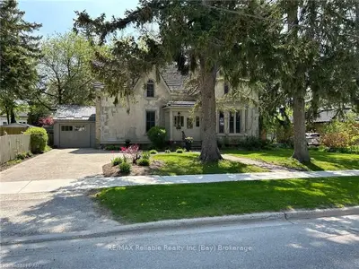 154 ONTARIO Street, Central Huron, ON N0M 1L0