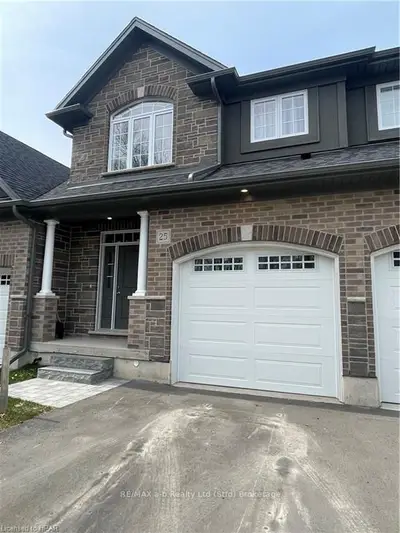 350 O'LOANE Avenue 25, Stratford, ON N5A 0J2