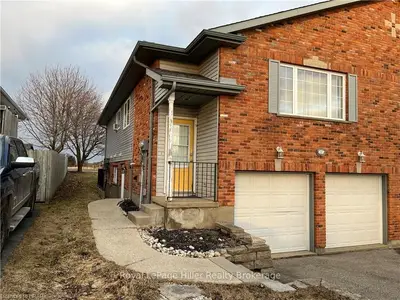 10 BELL Court, Stratford, ON N5A 7W8