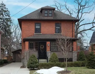 109 CALEDONIA Street, Stratford, ON N5A 5W7