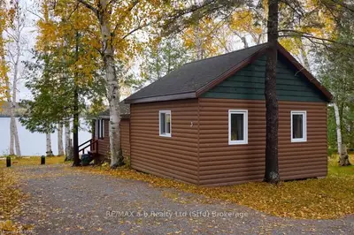 903 MCRAE HAY LAKE, CABIN 3 Road, South Algonquin, ON K0J 2M0