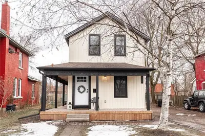 23 GUELPH Street, Stratford, ON N5A 3W6