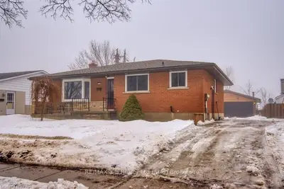 298 Redford Crescent, Stratford, ON N5A 1P5