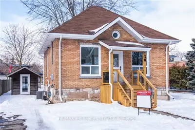 130 AVONDALE Avenue, Stratford, ON N5A 6M9