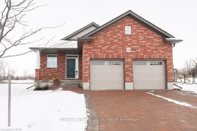 22 Diamondridge Court, St. Marys, ON N4X 0B3