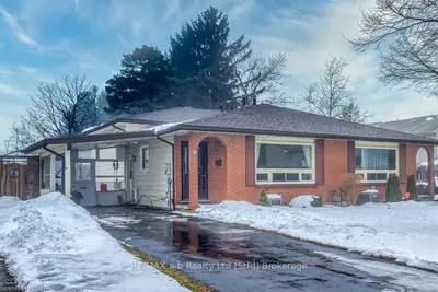 9 BARRON Street, Stratford, ON N4Z 1C4