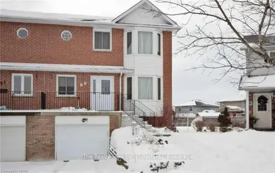 89 Burnham Court, Stratford, ON N4Z 1H2