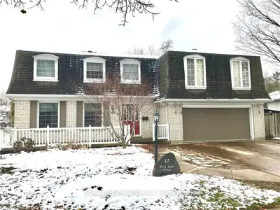 17 PARK LANE Drive, Stratford, ON N5A 5C1