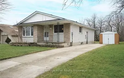 47 DORLAND Drive, Stratford, ON N5A 5C9