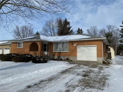 20 JACOB Street W, East Zorra-Tavistock, ON N0B 2R0
