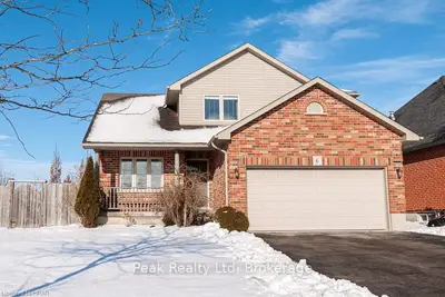 6 Nornabell Court, Stratford, ON N5A 8B8