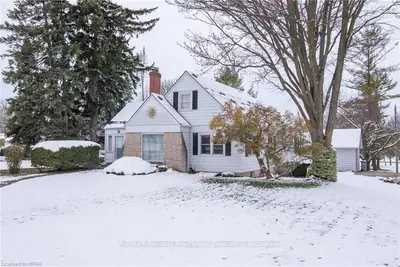 60 KIPPEN Road, Huron East, ON N0K 1G0