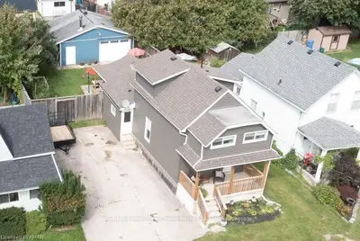 44 Brant Street, Stratford, ON N5A 3X2