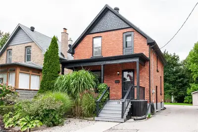 14 DUKE Street, Stratford, ON N5A 6C1