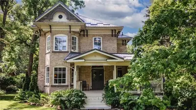 32 Bayfield Terrace, Bluewater, ON N0M 1G0
