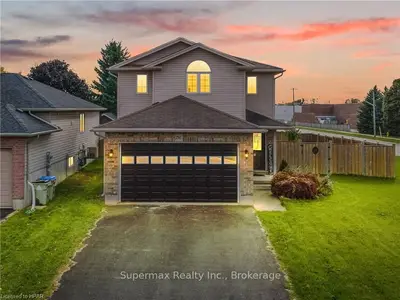 786 KINCAID Street, North Perth, ON N4W 3T6