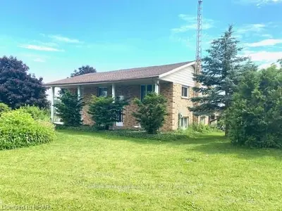 36881 DUNGANNON Road, Ashfield-Colborne-Wawanosh, ON N0M 1R0