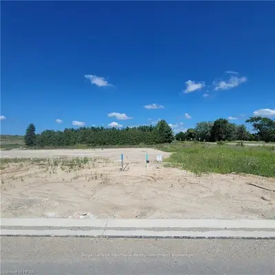 64 MCTAVISH Place, Huron-Kinloss, ON N0G 2R0