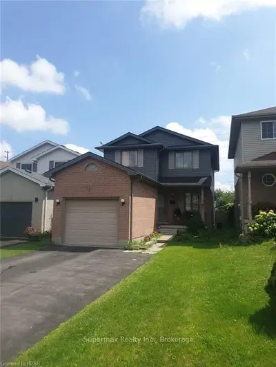 31 SOUTHCOTT Court, London North, ON N6G 4Y6