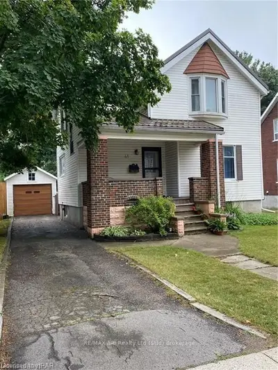 41 NORFOLK Street, Stratford, ON N5A 3Y6