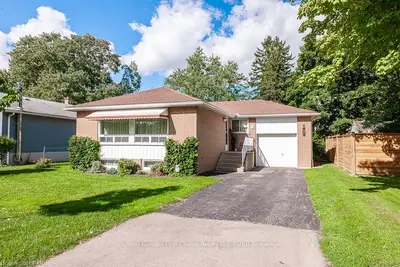 116 REDFORD Crescent, Stratford, ON N5A 1P2