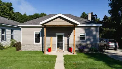 350 FRANCES Street, North Huron, ON N0G 2W0