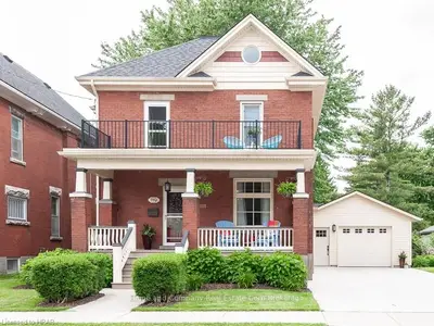 119 WOODSTOCK Street N, East Zorra-Tavistock, ON N0B 2R0
