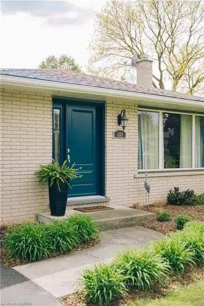 289 BRITANNIA Street, Stratford, ON N5A 5Z6
