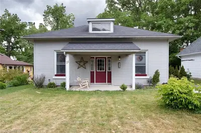 23 ONTARIO Street N, St. Marys, ON N4X 1C1