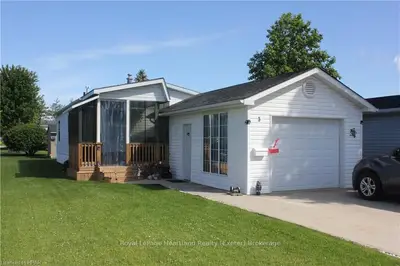 3 STEWART Street, Strathroy-Caradoc, ON N7G 1A1