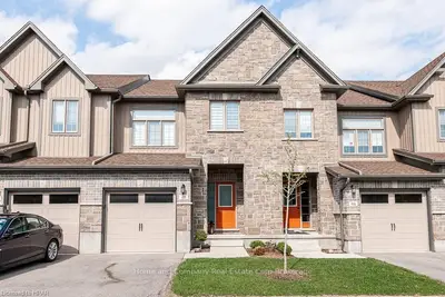 55 HARRISON Street 33, Stratford, ON N5A 0C9