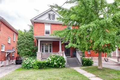 327 COBOURG Street, Stratford, ON N5A 3G6