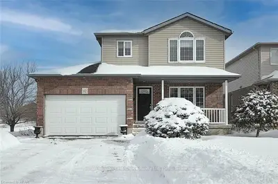 62 MURRAY HILL Road, Stratford, ON N5A 7J8