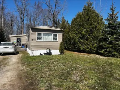 75049 HENSALL Road 4, Huron East, ON N0K 1W0