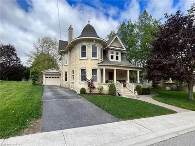 10 BROWNLEE Street N, South Bruce, ON N0G 2S0