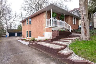 132 QUEEN Street W, St. Marys, ON N4X 1B9