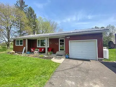 10 WELLINGTON STREET Street S, Ashfield-Colborne-Wawanosh, ON N7A 3X9