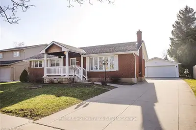 315 GLENDON Road, Stratford, ON N5A 5B8