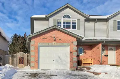 70 Wingfield Avenue, Stratford, On N5a 7z2